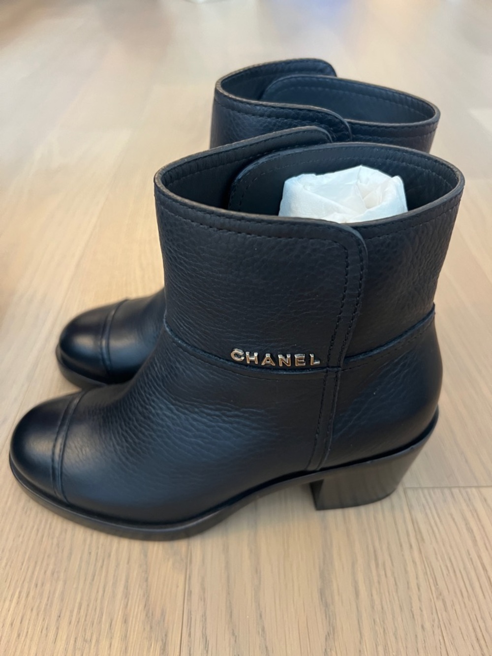 Chanel Black Leather Short Slip-On Booties with Block
Heel - Size EU 38 (US 7) - Picture 2 of 15
